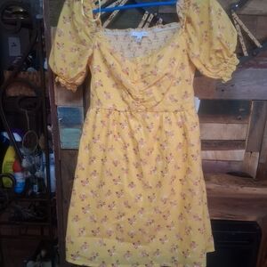 City Vibe Yellow Floral Puff-Sleeve Kids Dress